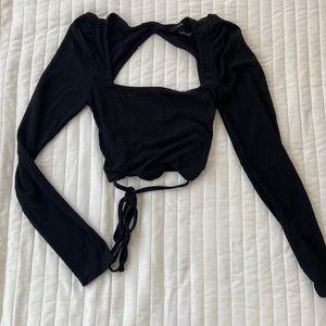 Black puff sleeve criss cross open back crop top